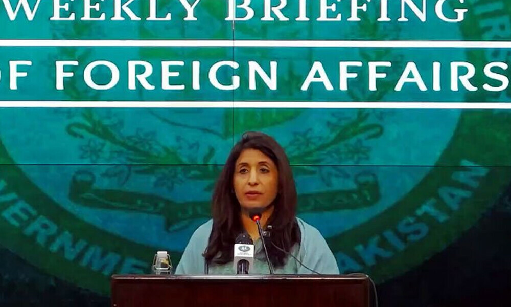 181054505e0c025 Pakistan Strikes Alleged Terrorist Hideouts in Iran