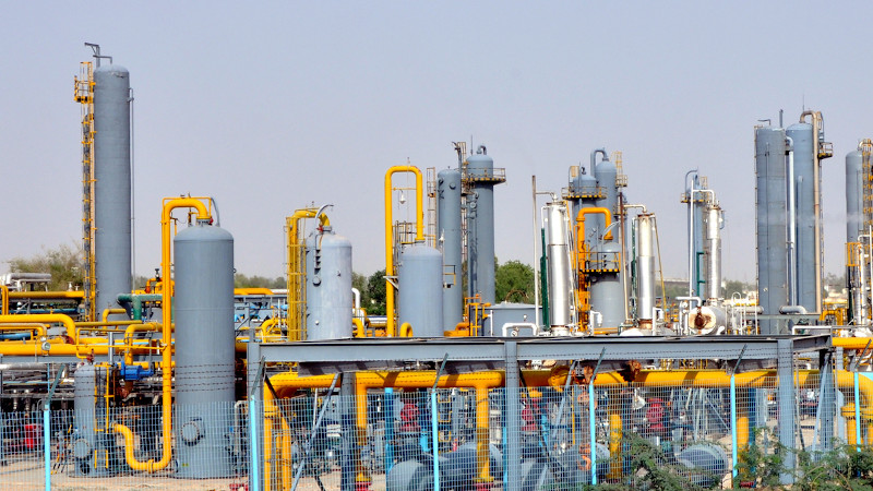 Powe sector SNGPL Faces Rs160 Billion Tax Demand, Seeks Relief Amid Liquidity Crisis