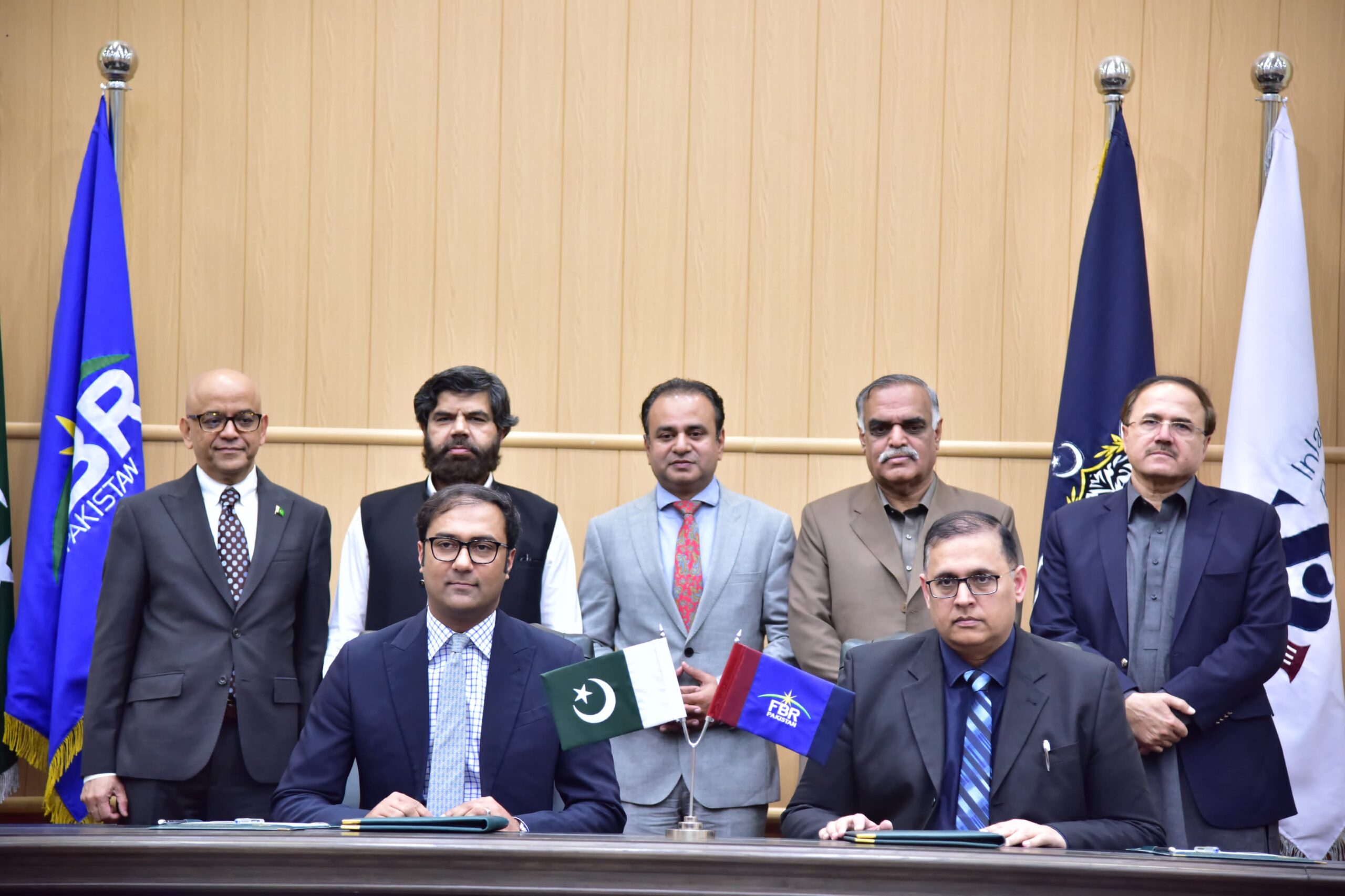 WhatsApp Image 2024 03 16 at 1.59.30 PM scaled 1 FBR Partners with Karandaaz Pakistan for Tax System Digitization