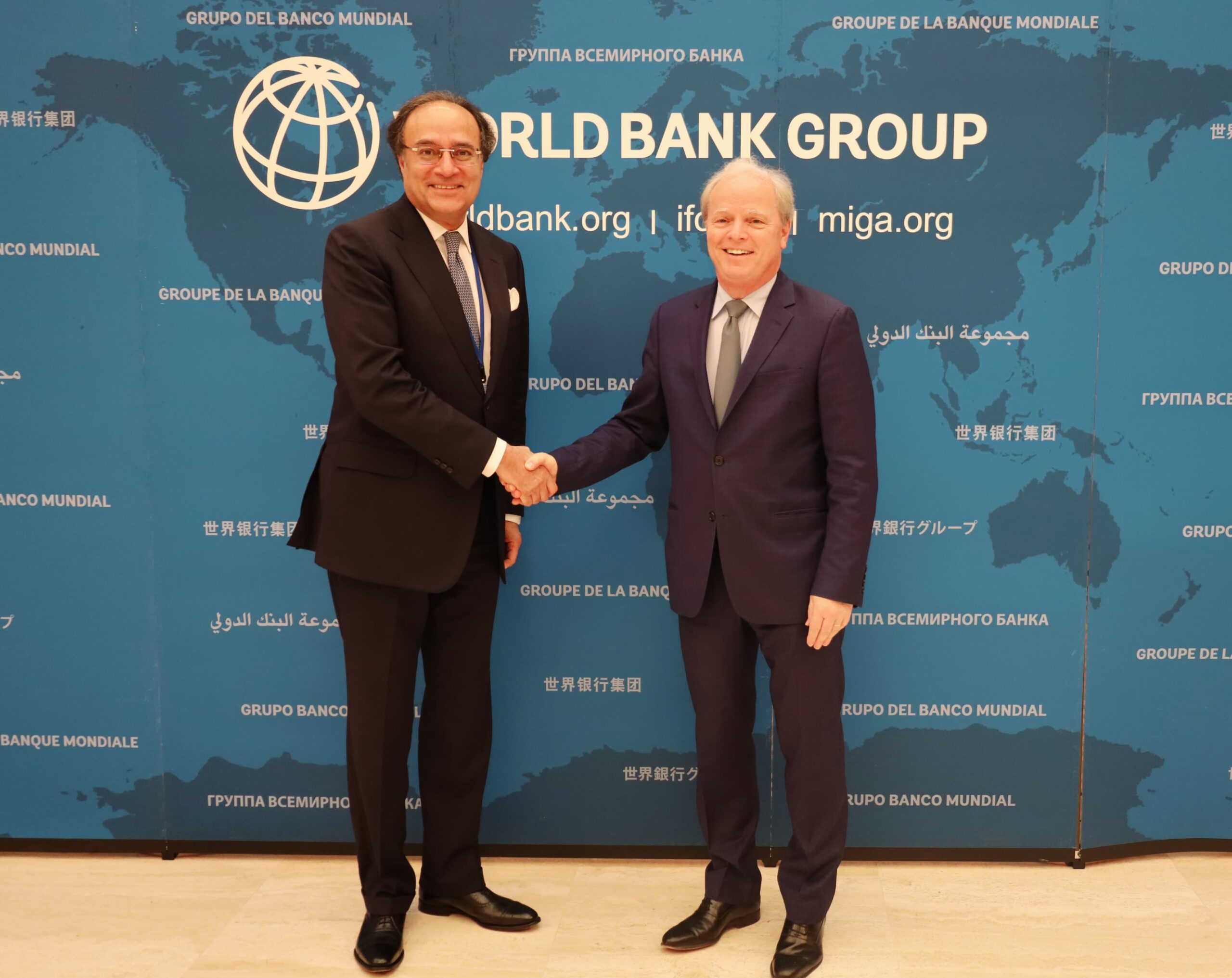 WhatsApp Image 2024 04 17 at 11.52.50 AM scaled 1 Pakistan's Finance Minister Discusses IDA Resources with World Bank Senior Managing Director