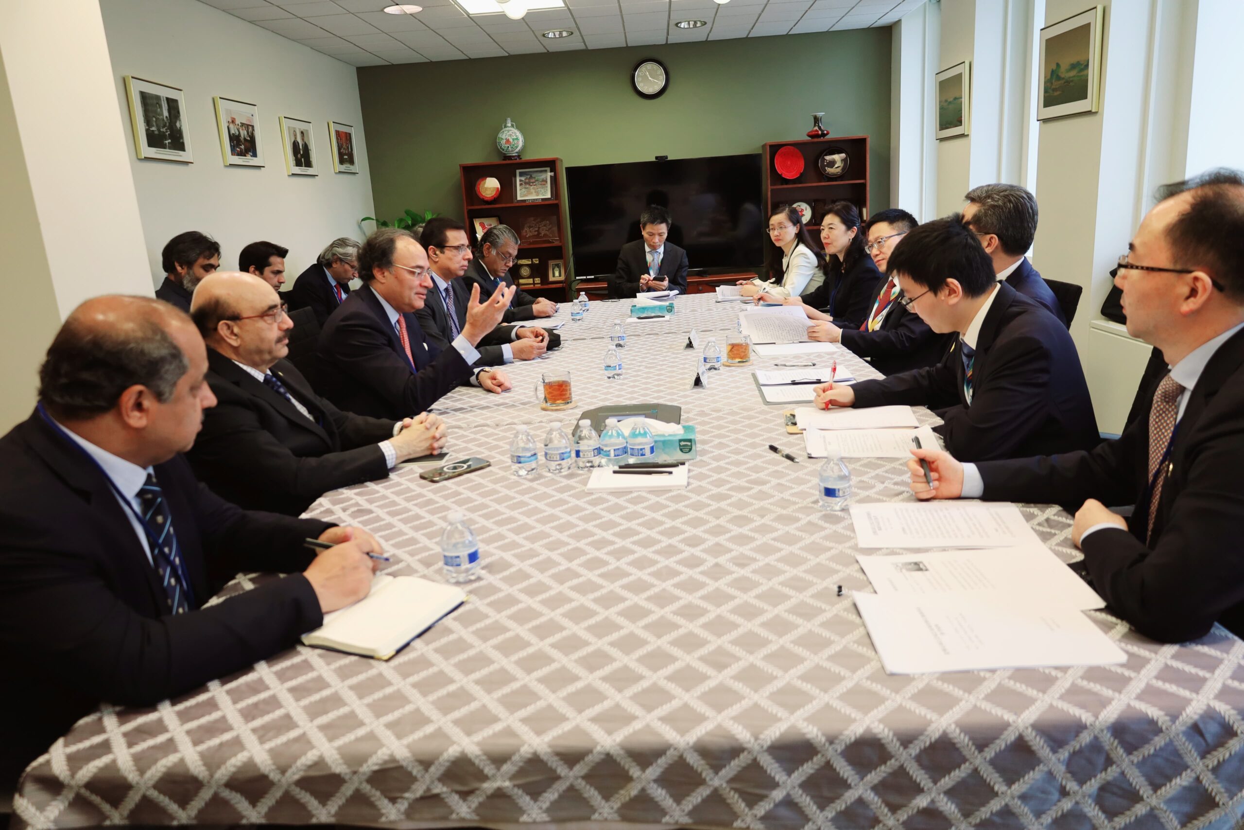 WhatsApp Image 2024 04 20 at 11.14.05 AM 1 scaled 1 Finance Minister Muhammad Aurangzeb Meets Chinese Counterpart, Discusses CPEC and Financial Cooperation