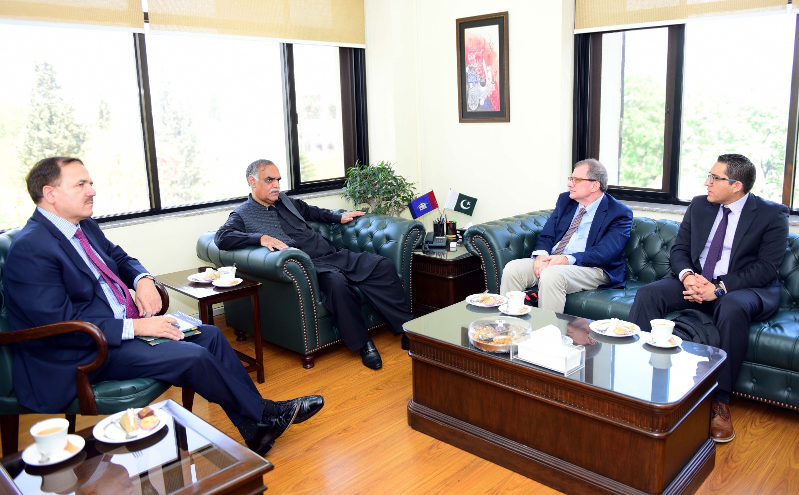 WHO Delegation Meets Chairman FBR to Discuss Tobacco Taxation and Track & Trace System