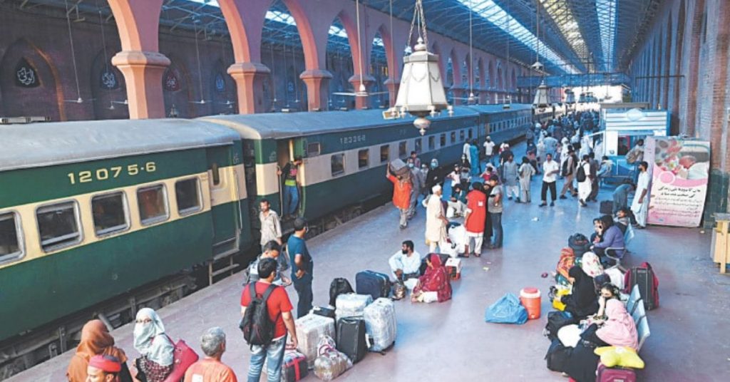 Pakistan Railways Increases Passenger Fares Due to Fuel Price Hike