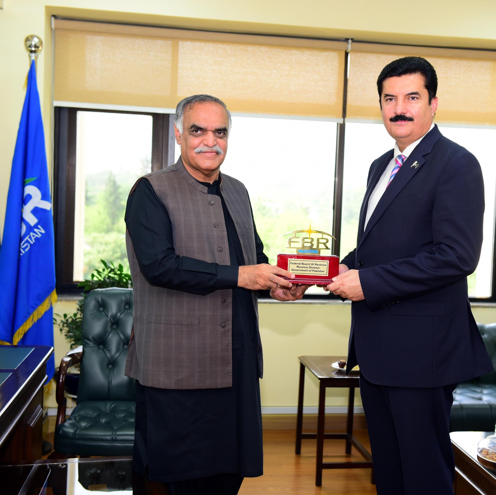 WhatsApp Image 2024 07 27 at 11.35.51 AM Governor KP Holds Meeting with Chairman FBR